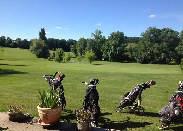 Gite Du Silence * Coulx